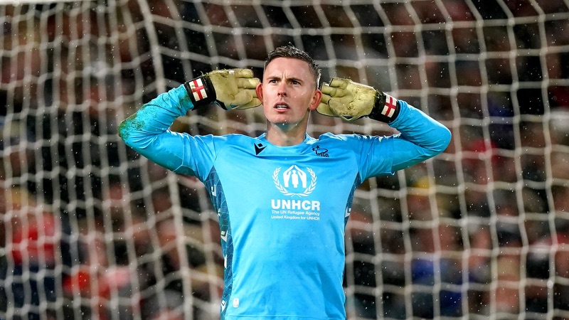 PSG nghi?n nát Chelsea 8-2 t?ng l??t: Kvaratskhelia t?a sáng, Barcola ghi d?u ?n